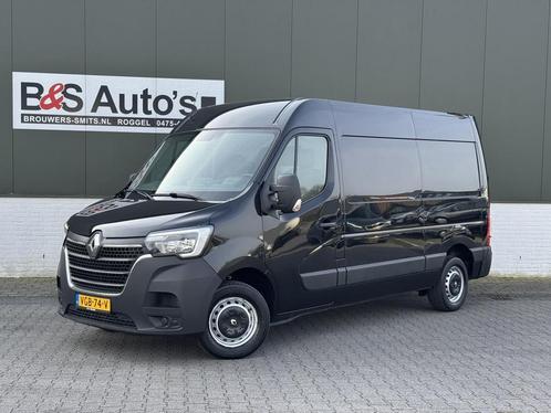 Renault Master T35 2.3 dCi 135 L2H2 Cruise Navigatie Airco A, Auto's, Bestelauto's, Dealer onderhouden, Lease, Zwart, Handgeschakeld