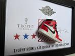 Collectibles & Co. - Legendary Sneakers: Trophy Room x Air, Antiek en Kunst