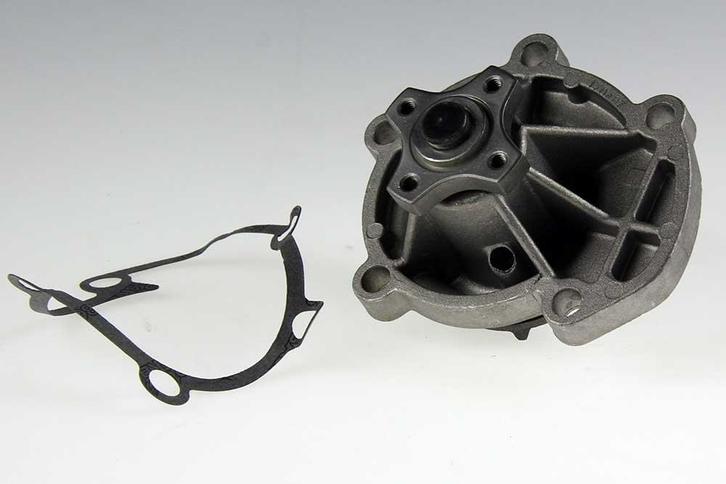 Waterpomp SAAB, Auto-onderdelen, Airco en Verwarming, Ophalen of Verzenden