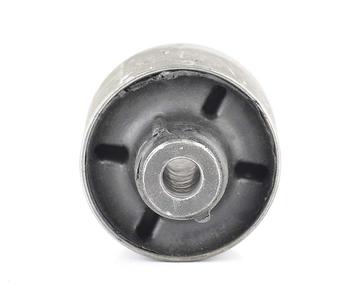 Hyundai Rear Suspension Lower Arm Bush 551601e000 beschikbaar voor biedingen