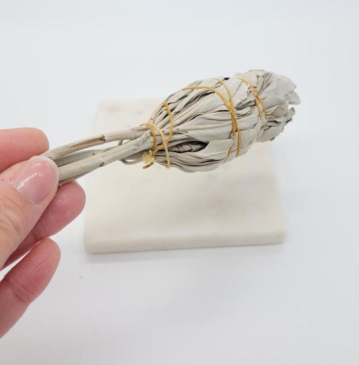 Witte salie smudge stick, Verzamelen, Mineralen en Fossielen, Ophalen of Verzenden