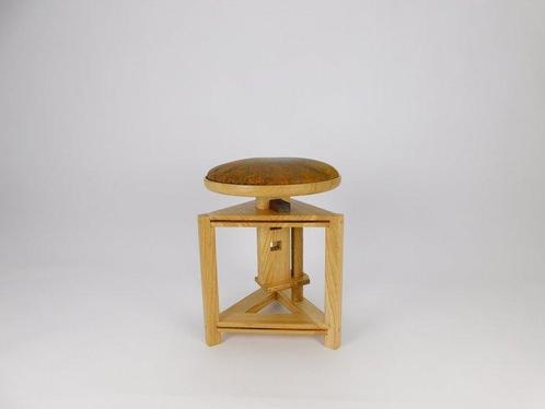 Wilk Brothers Furniture - Sebastian Wilk - Kruk - Type11 -, Antiek en Kunst, Kunst | Designobjecten