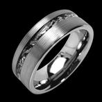 TUNGSTEN RING met METEORIET INLEG. Handgemaakt. Het beste