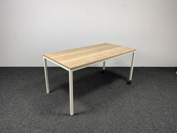 Refurbished Ahrend Verrijdbare Tafel - 160x80 cm beschikbaar voor biedingen