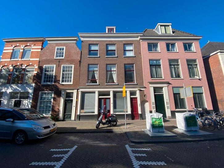 Te huur: Appartement Lange Beestenmarkt in Den Haag, Huizen en Kamers, Huizen te huur, Zuid-Holland, Appartement