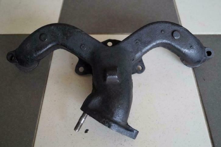 Nekaf M38a1 Jeep Uitlaat Spruitstuk NOS, Auto-onderdelen, Uitlaatsystemen, Nieuw, Amerikaanse onderdelen, Jeep, Oldtimer onderdelen
