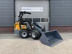 Giant G2200 HD X-TRA minishovel DEMO €575 LEASE
