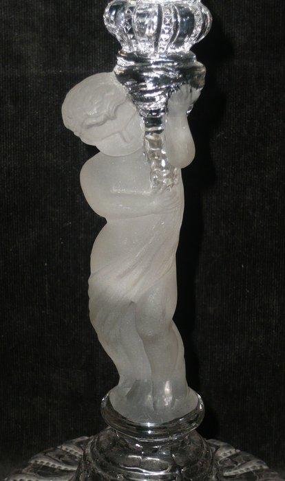 Baccarat - Kandelaar Flambeaux sujet dépoli (2) - Kristal, Antiek en Kunst, Antiek | Glas en Kristal