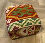 Poef - Wol, Hout, Nieuw