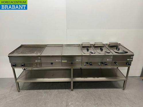 RVS Mareno Baklijn Elektrische bakplaat en 3 friteuses 240, Zakelijke goederen, Horeca | Keukenapparatuur, Gebruikt, Ophalen of Verzenden