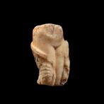 Oud-Romeins Albast Onderborst van een Venus. 2e eeuw na