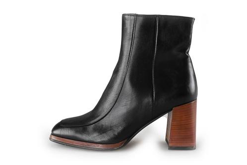 Nero Giardini Enkellaarzen in maat 37 Zwart | 10% extra, Kleding | Dames, Schoenen, Zwart, Zo goed als nieuw, Lage of Enkellaarzen