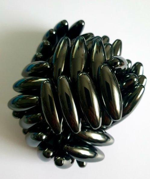hematiet olijf / magnetisch- 1400 g - (100), Verzamelen, Mineralen en Fossielen