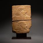 Oud-Egyptisch Kalksteen Beeldhouwersmodel met twee bustes., Verzamelen