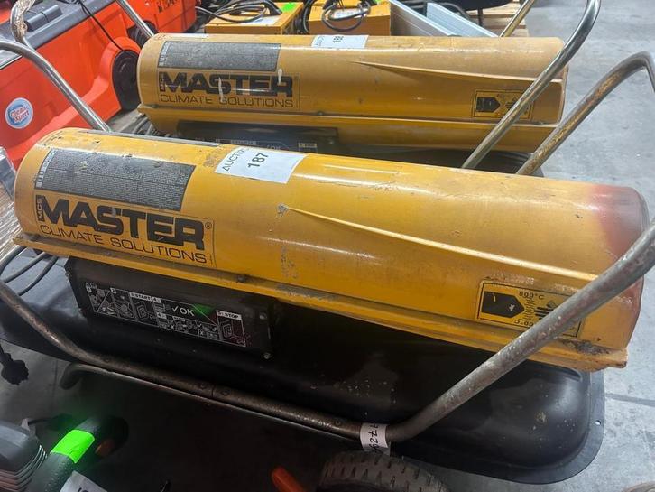 Online veiling: MASTER, B150CED, Dieselheater 36kW 230V, Doe-het-zelf en Verbouw, Verwarming en Radiatoren, Gebruikt