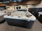Jacuzzi Island Spas Florida 2 ligplaatsen incl bezorging, Tuin en Terras, Bubbelbaden en Hottubs, Zo goed als nieuw, Filter, Vast