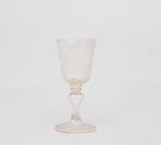 Een gegraveerd glazen wijnkelk, Holland, 19e eeuw, Antiek en Kunst