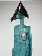 Karol Dusza (XX-XXI) - The Pierrot „Napoleon” 77cm wooden, Antiek en Kunst