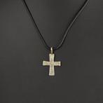 Middeleeuwen, kruisvaardersperiode Zilver Cross pendant,
