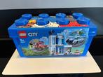 Lego Set - 60270 - City - Police Brick Box (Retired Set), Nieuw