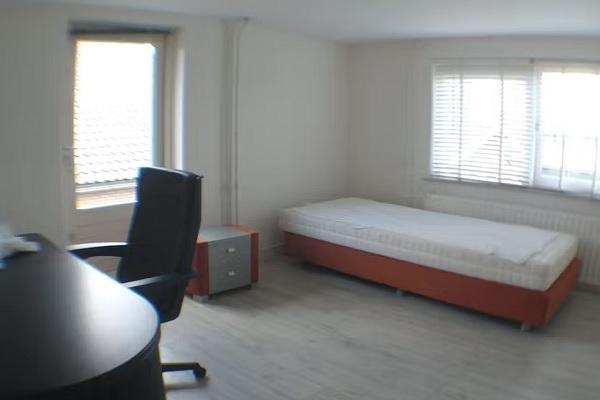 Kamer Noord in Krimpen aan de Lek, Huizen en Kamers, Kamers te huur, 20 tot 35 m², Overige regio's