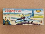 Aurora 138-98 Cessna T-37 1:43 (1960), Verzenden, Nieuw