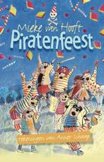 Hier waakt de goudvis / Piratenfeest / Bereboekjes, Verzenden, Gelezen, Mieke van Hooft