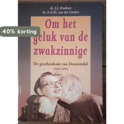 Om het geluk van de zwakzinnige 9789090078717 Dankers, Boeken, Overige Boeken, Zo goed als nieuw, Verzenden