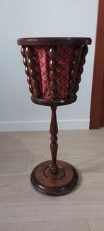 Naaidoos - Hout - Franse naaidoos