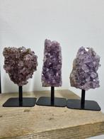Schitterende set van amethist op luxe standaard Vrije vorm-, Verzamelen, Mineralen en Fossielen