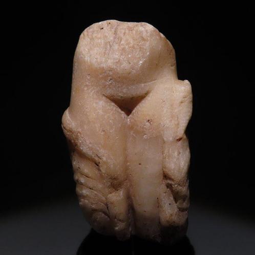 Oud-Romeins Albast Onderste buste van een Venus. 2e eeuw, Verzamelen, Mineralen en Fossielen