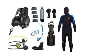 Complete Duikersset voor open water beschikbaar voor biedingen