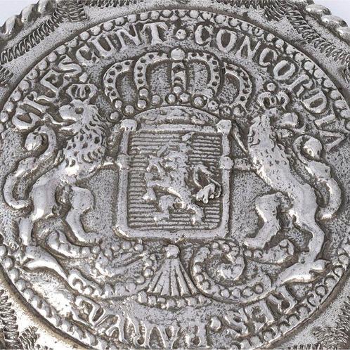 Insigne Broeksknoop - Concordia Res Parvae Crescunt -, Antiek en Kunst, Antiek | Goud en Zilver