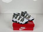 Veiling - Nike Air More Uptempo Se Ps (Maat 28.5), Kinderen en Baby's, Kinderkleding | Schoenen en Sokken, Nieuw