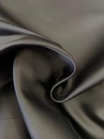 ARMANI - Alta Moda! Prachtige en elegante zware satijn van