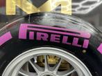 Wiel compleet met band - Pirelli - Tire complete on wheel, Verzamelen, Automerken, Motoren en Formule 1, Nieuw