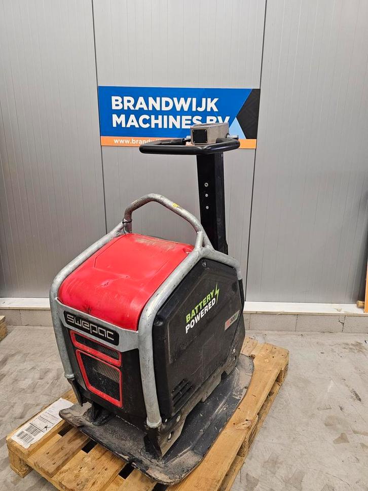 Trilplaat  Wacker  Weber Swepac FB300 DEMO, Zakelijke goederen, Machines en Bouw | Overig