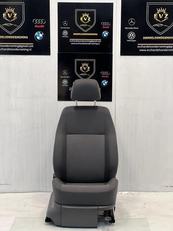 VW Caddy 1.6 TDI bekleding stoel 2-deurs rechts voor bj.2012 beschikbaar voor biedingen