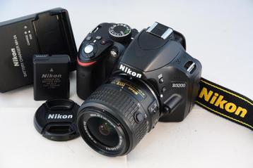 Nikon D3200 18-55mm kitlens TOP STAAT 11850 clicks! beschikbaar voor biedingen