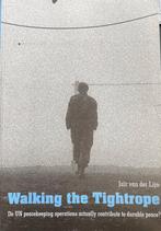 Walking The Tightrope, Boeken, Ophalen of Verzenden, Nieuw