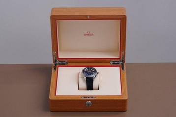 Omega - Seamaster Planet Ocean 600 M Omega Co-Axial Master beschikbaar voor biedingen