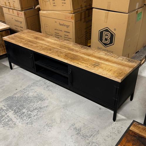 TV Dressoir Nick 180cm, Huis en Inrichting, Kasten | Dressoirs, Ophalen of Verzenden