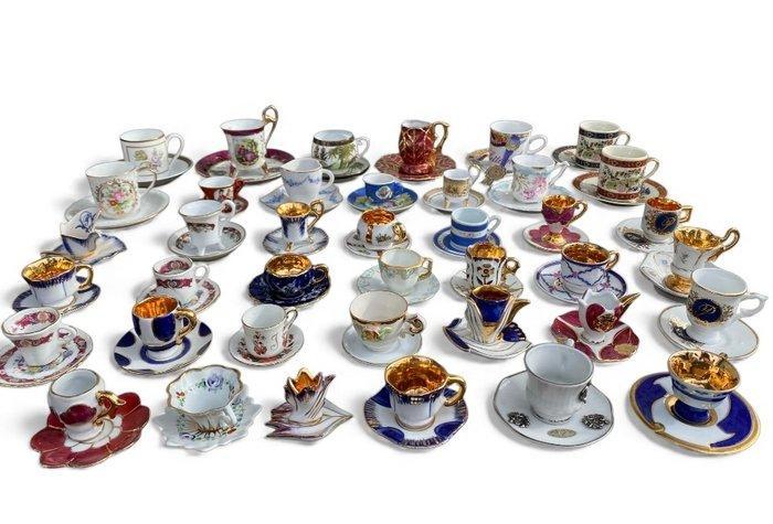 Limoges, Hutschenreuther, Spodart, Weimar, etc - Kop en, Antiek en Kunst, Antiek | Speelgoed