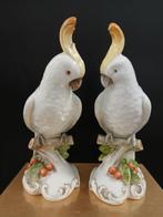 Vista Alegre - Beeldje - Couple of cockatoo parrots -