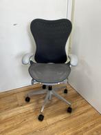 Herman Miller Mirra 2 Full Option Bureaustoel, Grijs, Ergonomisch, Bureaustoel, Zo goed als nieuw