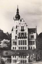 VUGHT - Gemeentehuis, Verzamelen, Ansichtkaarten | Nederland, Verzenden, Gelopen