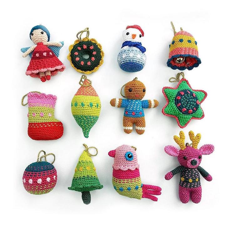 Scheepjes Kersthangers Haakkit - 12 haakpatronen met mater, Hobby en Vrije tijd, Breien en Haken, Ophalen of Verzenden