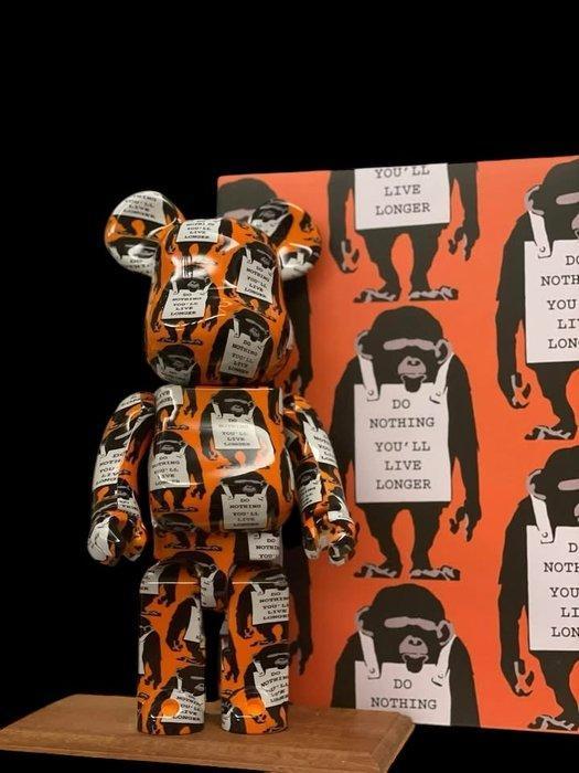 Medicom Toy - BE@RBRICK banksy MONKEY SIGN 400% & 100%, Antiek en Kunst, Kunst | Designobjecten