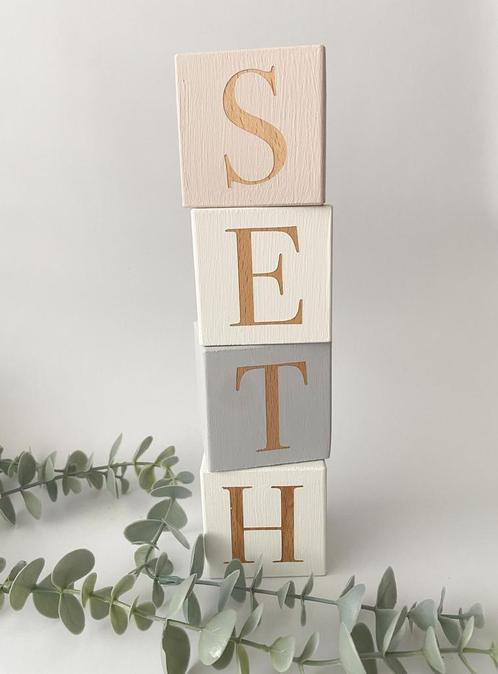 Houten Naamblokken – Unieke Babykamer Decoratie, Kinderen en Baby's, Kraamcadeaus en Geboorteborden, Kraamcadeau, Nieuw