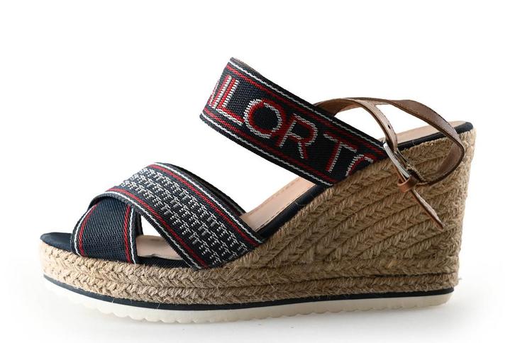 Tommy Hilfiger Sleehakken in maat 40 Blauw | 10% extra, Kleding | Dames, Schoenen, Blauw, Zo goed als nieuw, Schoenen met hoge hakken